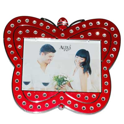 "Butterfly Design Photo Frame (Red)-001 - Click here to View more details about this Product